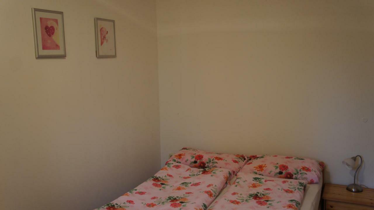 Ivo Apartments Рогозница Екстериор снимка